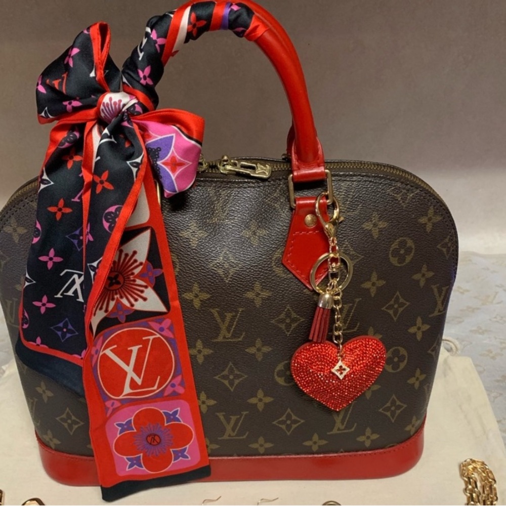 Tarnished Louis Vuitton Brown and Red Authentic Vintage Alma with ribbon